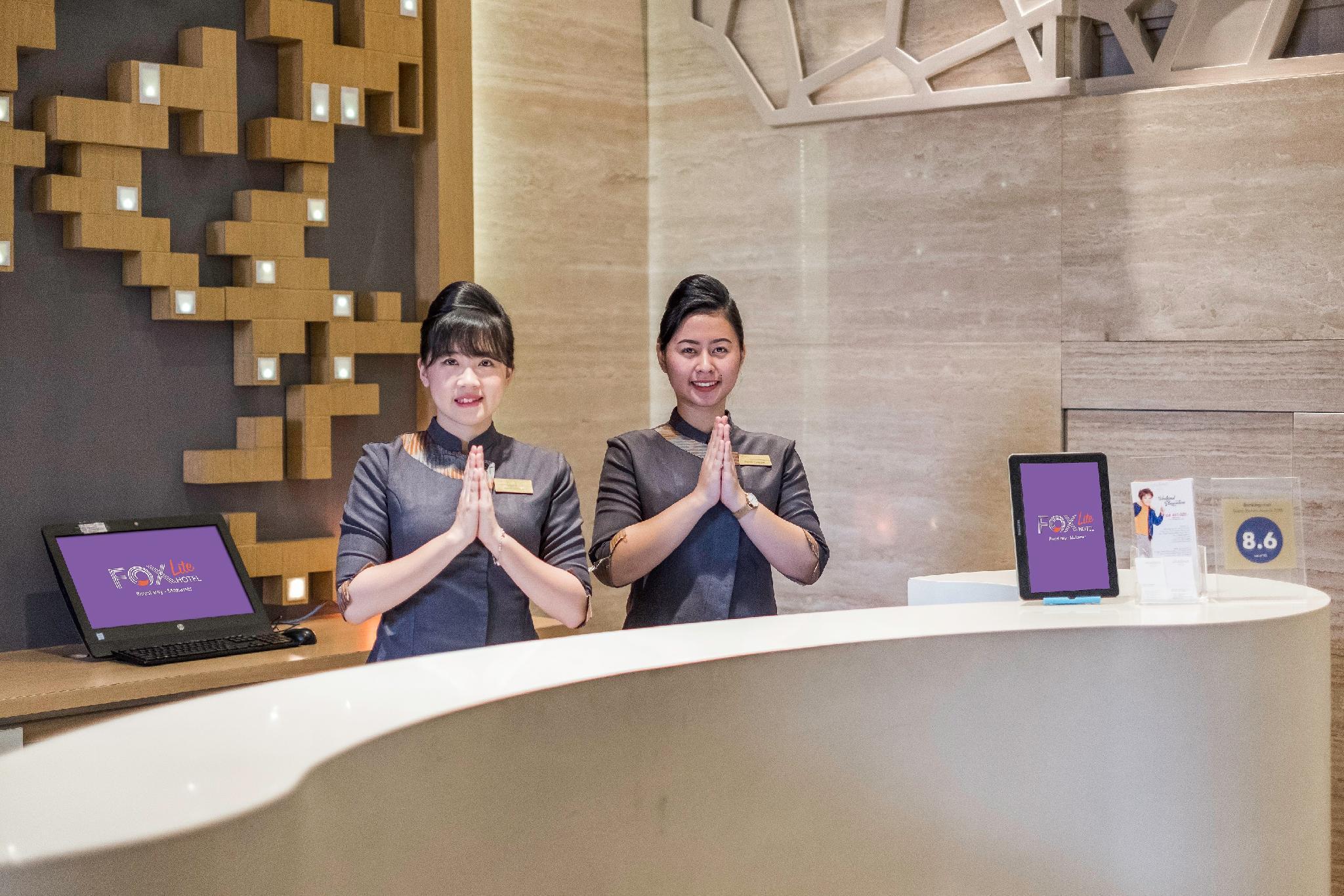 Royal Bay Hotel 마카사르 외부 사진